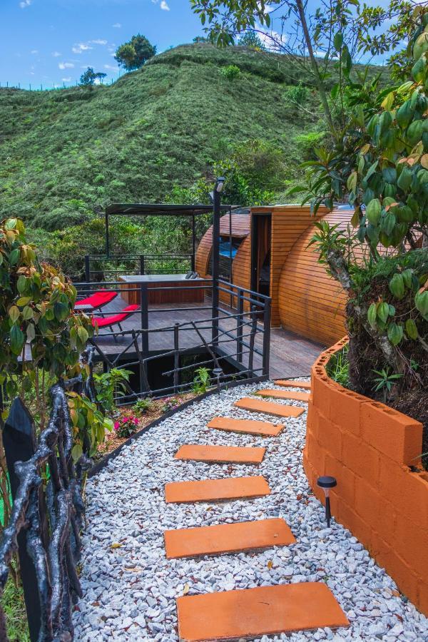 فندق Glamping The Mountain غواتابيه المظهر الخارجي الصورة