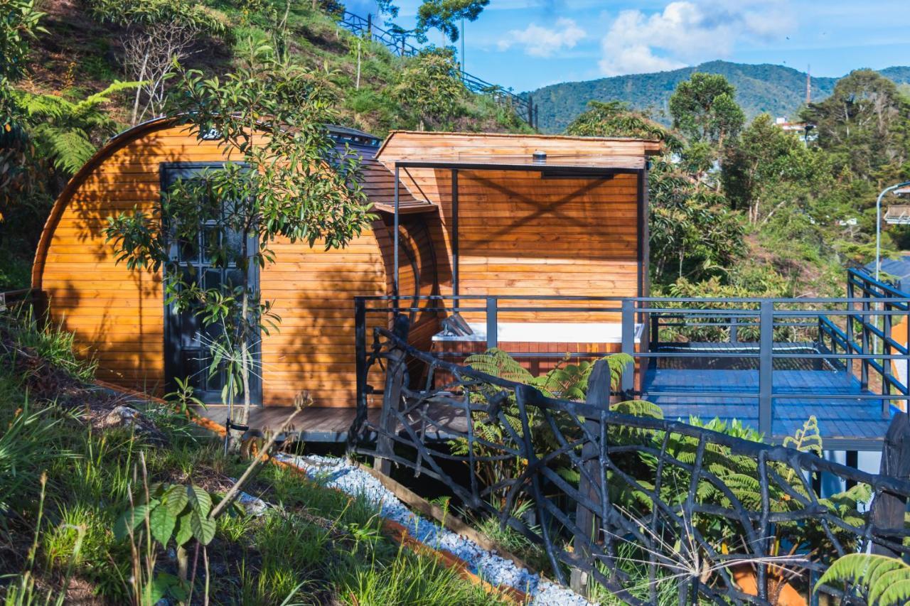 فندق Glamping The Mountain غواتابيه المظهر الخارجي الصورة